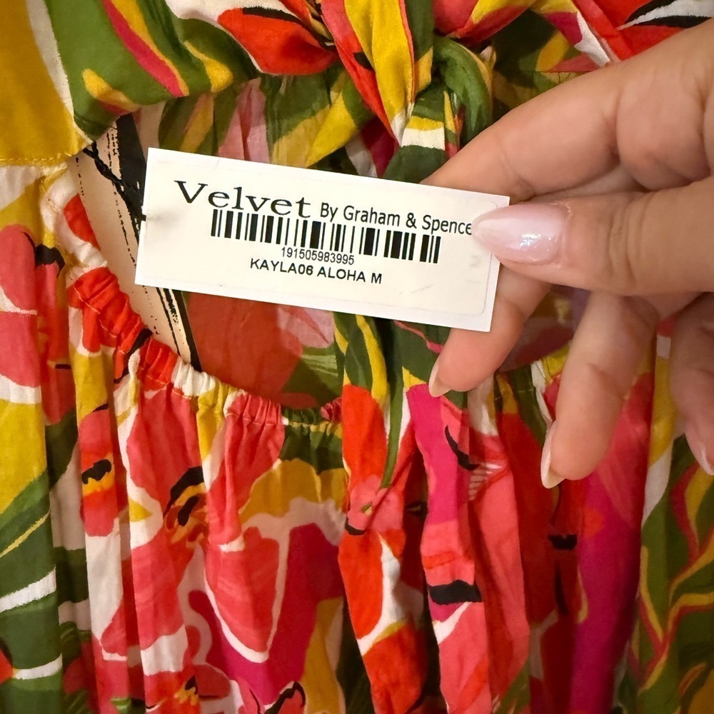 NWT Velvet by Graham & Spencer Kayla Colorful Floral Tie Back Dress Maxi - Picture 4 of 6